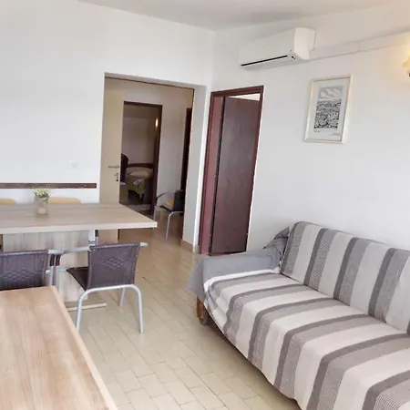 Sunny With Sea View Apartment Trogir