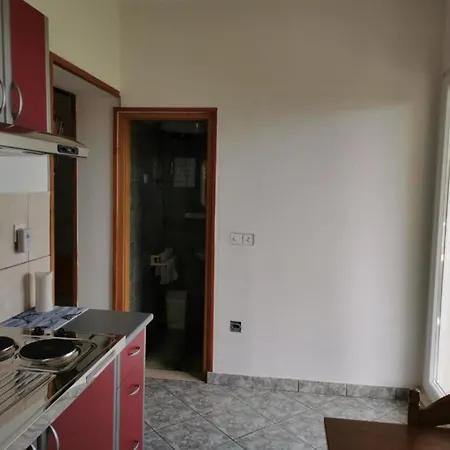Apartment Sunny With Sea View Trogir