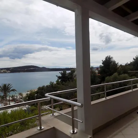 Sunny With Sea View Trogir